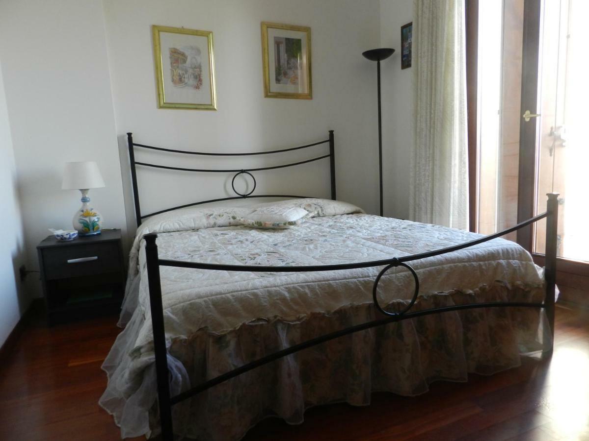B&B Venezia Le Tre Rose Mestre Esterno foto